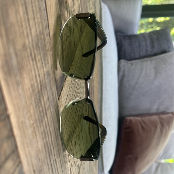 Gucci women’s sunglasses - Picture 3 of 8